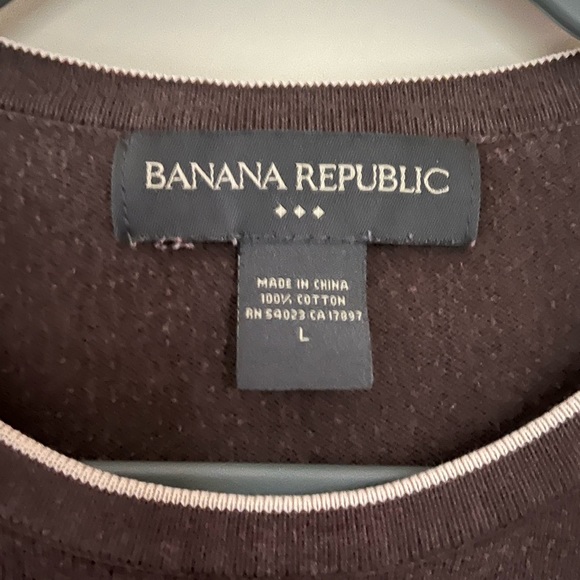 Brown Banana Republic Crewneck in size Large - Picture 3 of 3